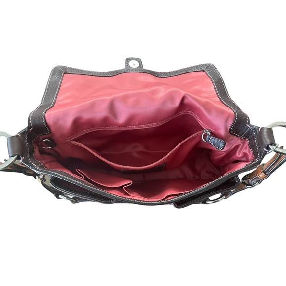 COACH Chelsea Pebble Leather Shoulder Purse - Picture 11 of 11